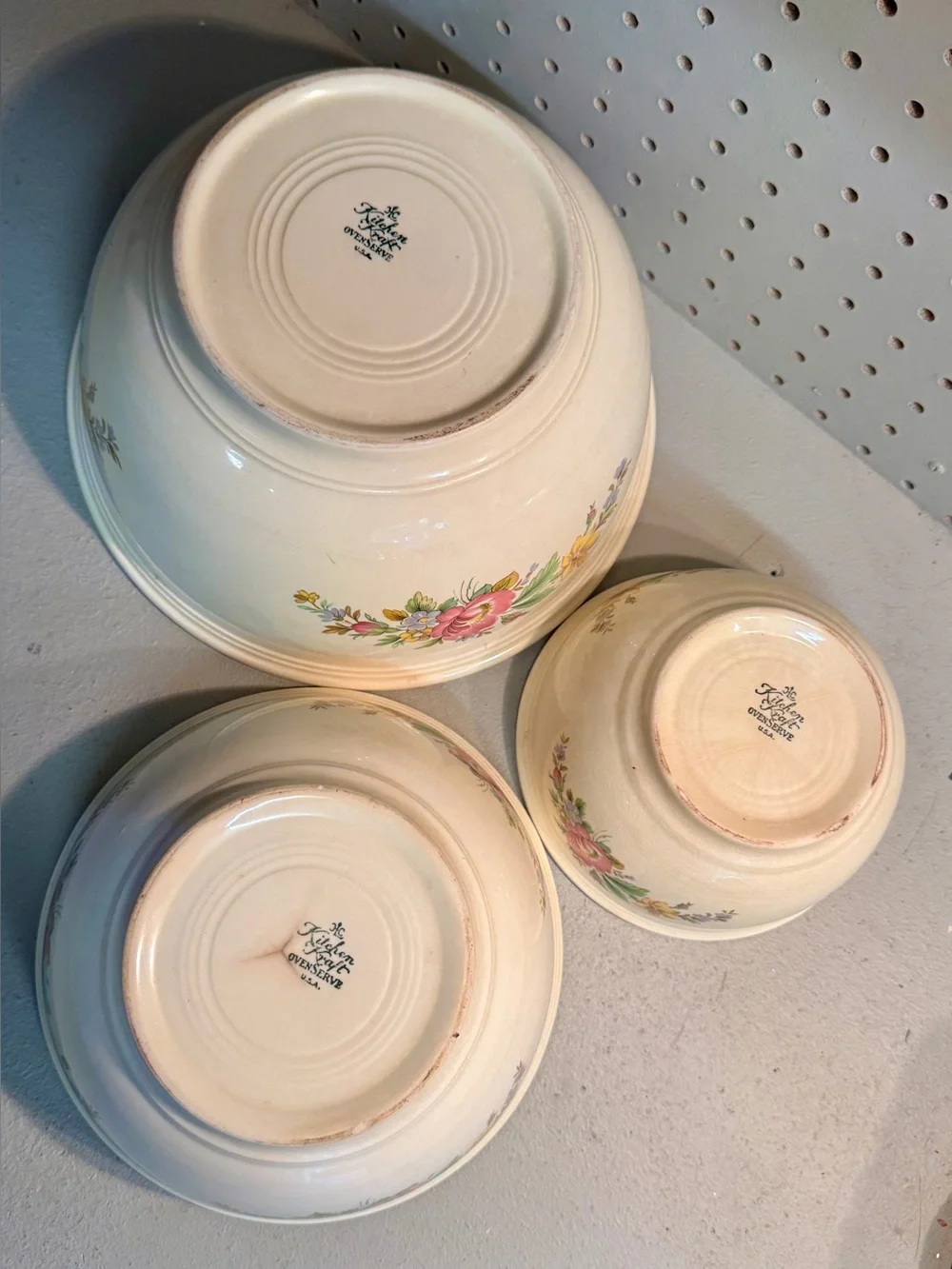 Vintage Homer Laughlin Kitchen Kraft OvenServe Floral Nesting Mixing Bowls
